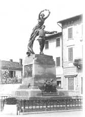 foto del monumento ai caduti della priama guerra mondiale